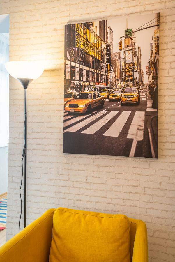 5th Avenue | Two Bedroom, Two Bathroom, Positano Street Appartamento *