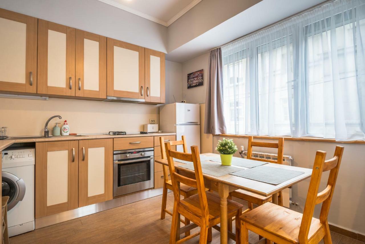 Appartamento 5th Avenue | Two Bedroom, Two Bathroom, Positano Street Sofia